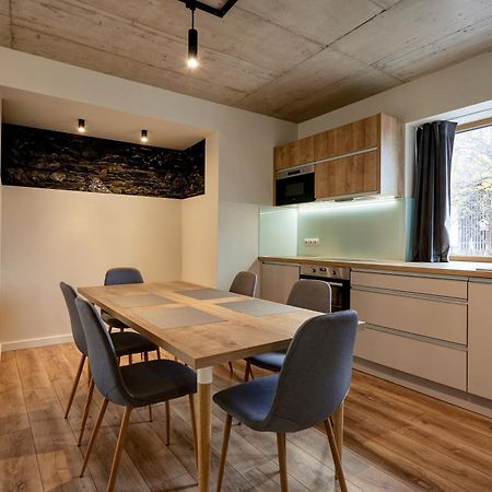 Hs - Rockhaus Aparthotel Pruggern Ngoại thất bức ảnh