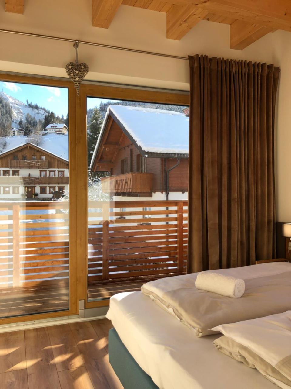 Hs - Rockhaus Aparthotel Pruggern Ngoại thất bức ảnh